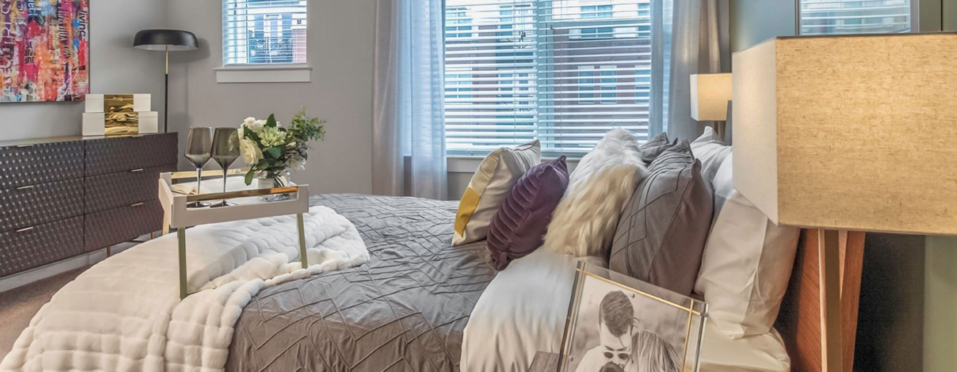 Available studio, 1, 2 and 3 bedroom apartments in Charlotte, NC